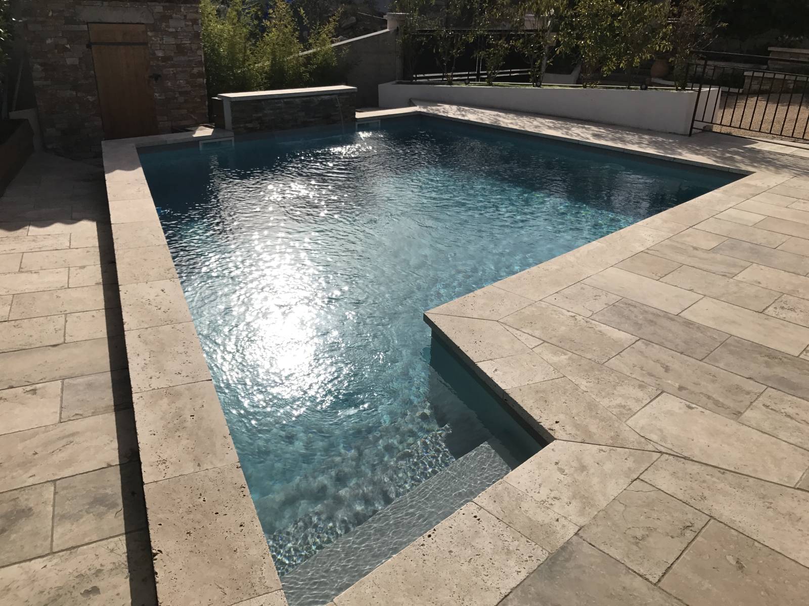 Pisciniste à La Ciotat : Construction de piscine avec revêtement en PVC armé