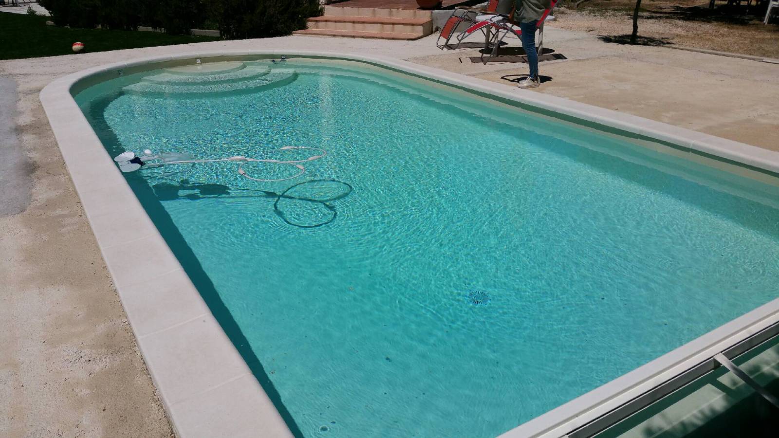 Rénovation d'une piscine en kit à St Cyr sur Mer près de la Cadrière d'Azur