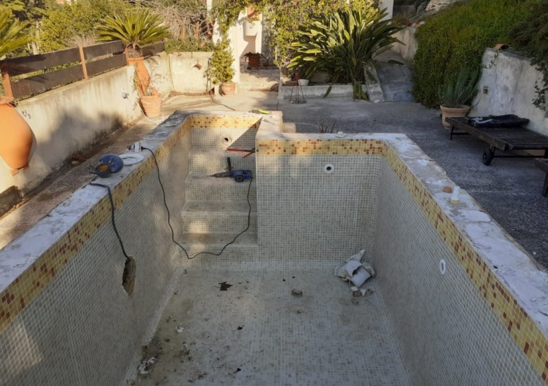 Rénovation d'une piscine avec bassin provençal à Cassis