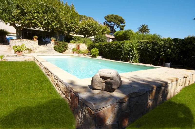 Réalisation d'une piscine 9x 3,5 à la Ciotat près d'Aubagne